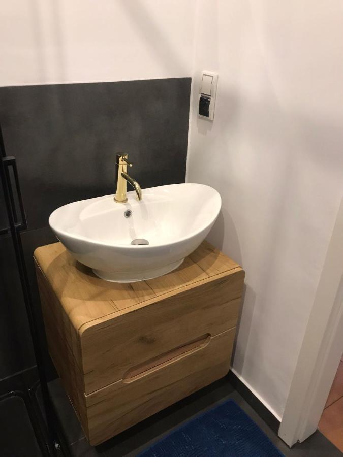 Stylowy Apartament W Centrum ヴロツワフ エクステリア 写真