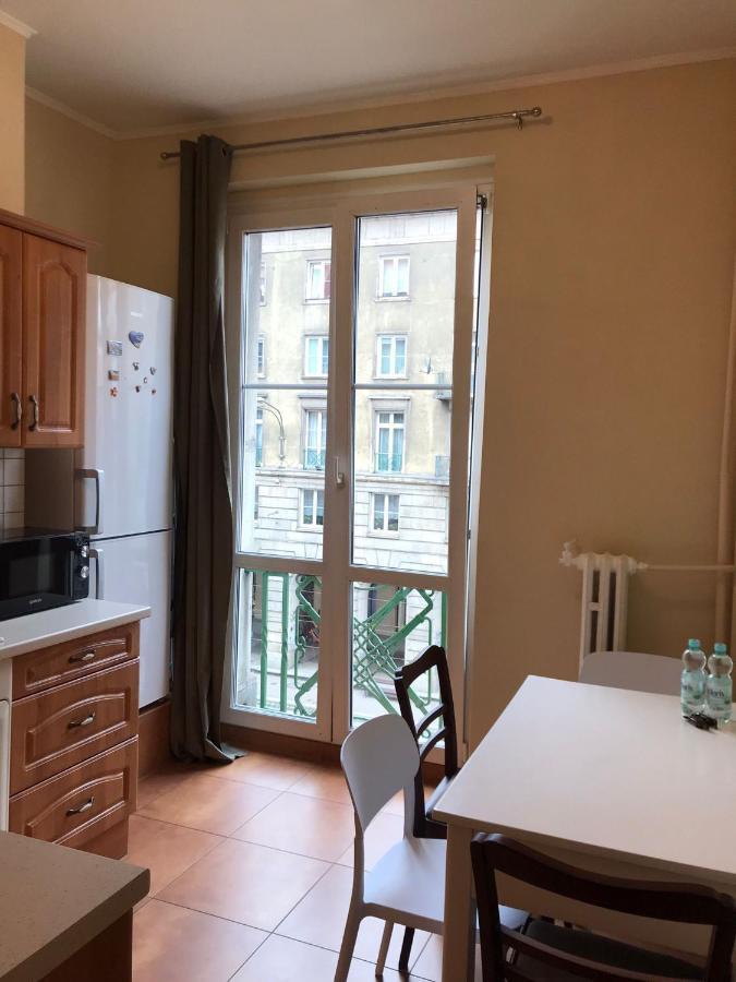 Stylowy Apartament W Centrum ヴロツワフ エクステリア 写真