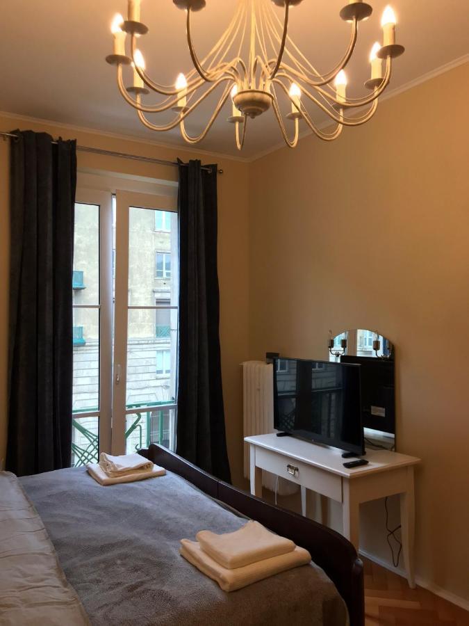 Stylowy Apartament W Centrum ヴロツワフ エクステリア 写真